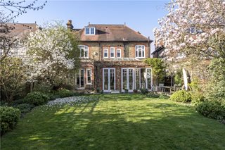 Woodthorpe Road, London, SW15