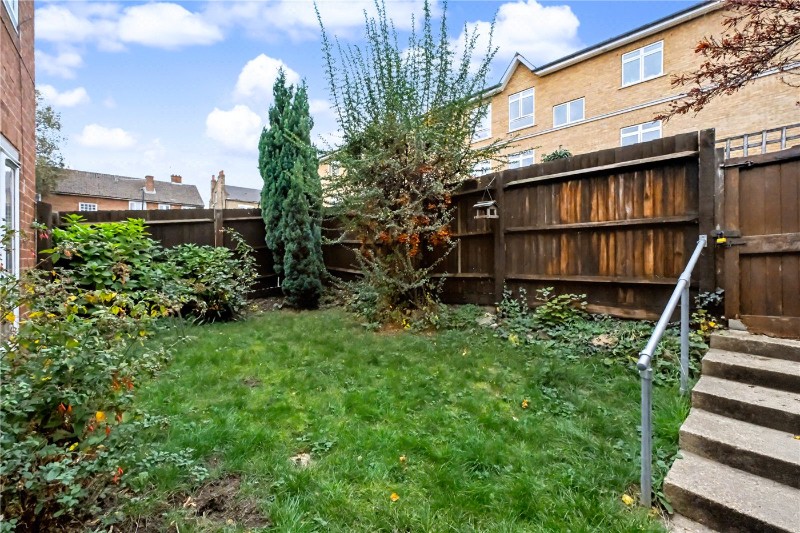 Aldeburgh Close, London, E5