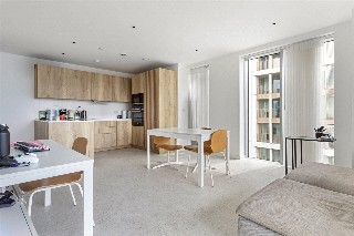 Tapestry Way, London, E1