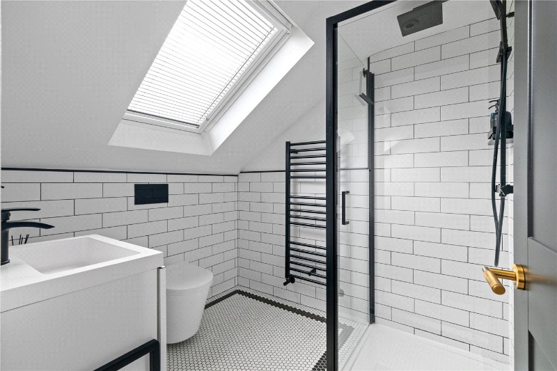 Fallsbrook Road, London, SW16