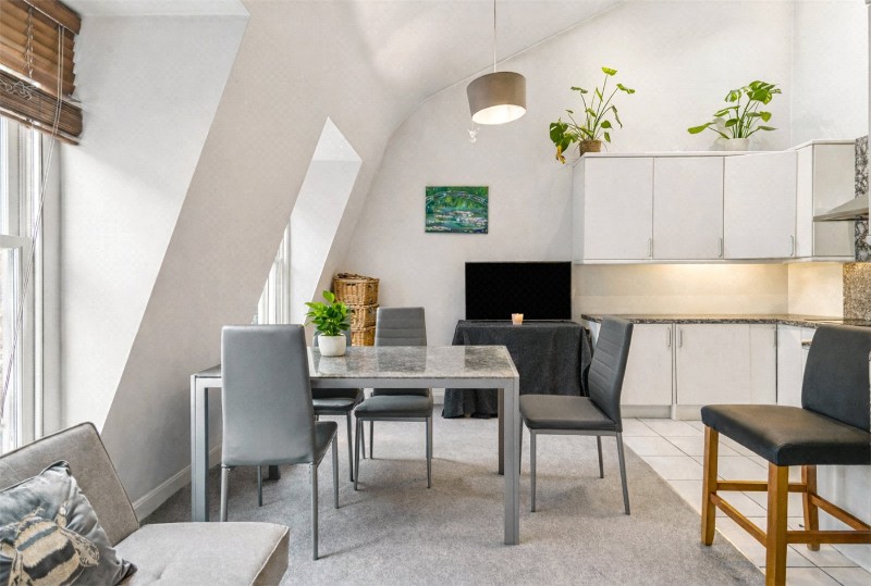 Seymour Street, London, W1H