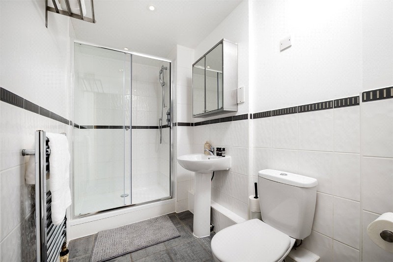 Benwell Road, London, N7