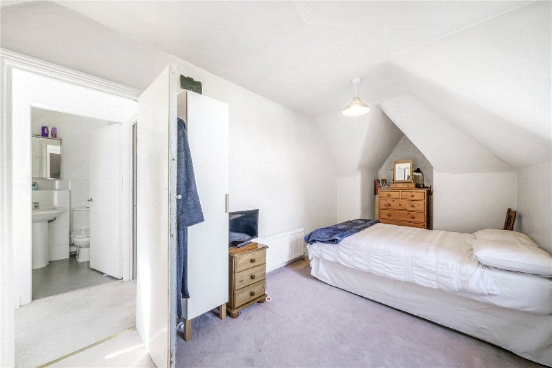 Avenue Road, London, N6