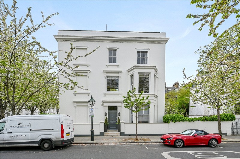 Vicarage Gardens, Kensington, London, W8