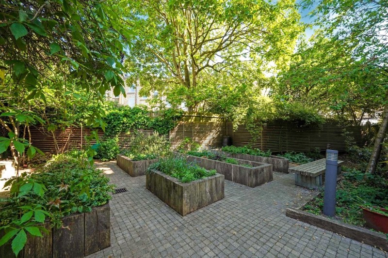 Willingham Terrace, London, NW5
