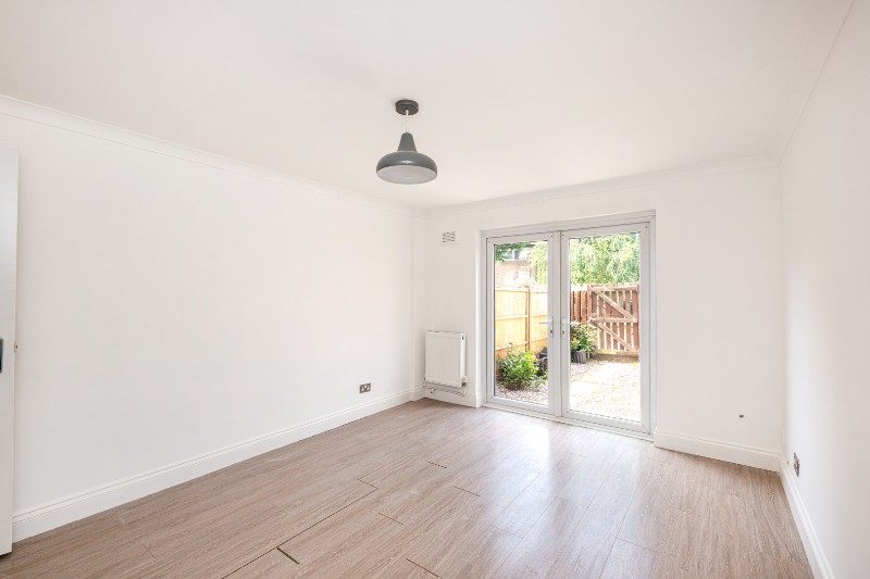 Matthew Close, London, W10