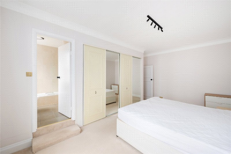 Eyre Court, Finchley Road, St John's Wood, London, NW8