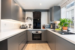 Putney Bridge Road, London, SW18