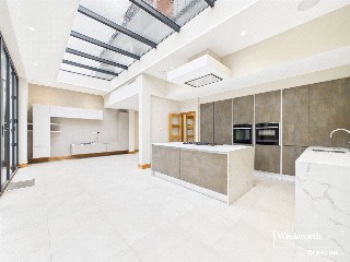 Shirehall Park, Hendon, NW4