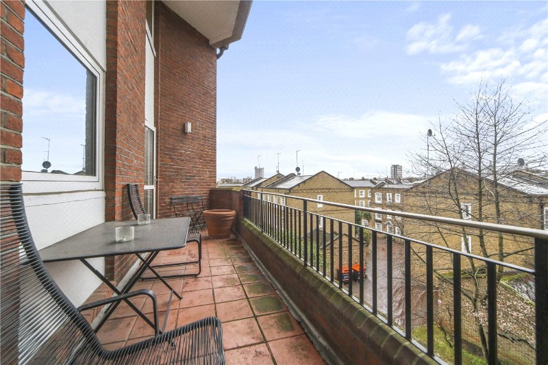 Thornbury Court, 36-38 Chepstow Villas, London, W11