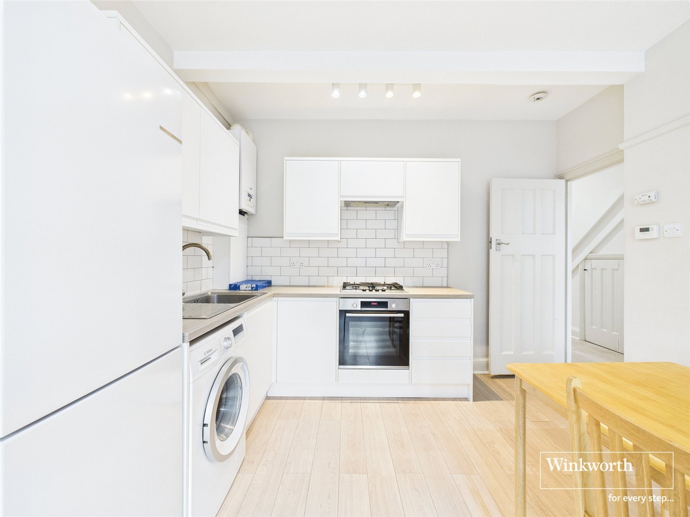 Grand Parade, Forty Avenue, Wembley, HA9