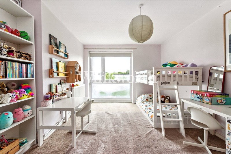 Pellipar Close, London, N13