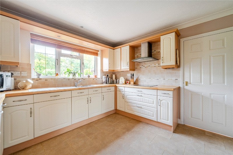 Station Road, Bentley, Farnham, Hampshire, GU10
