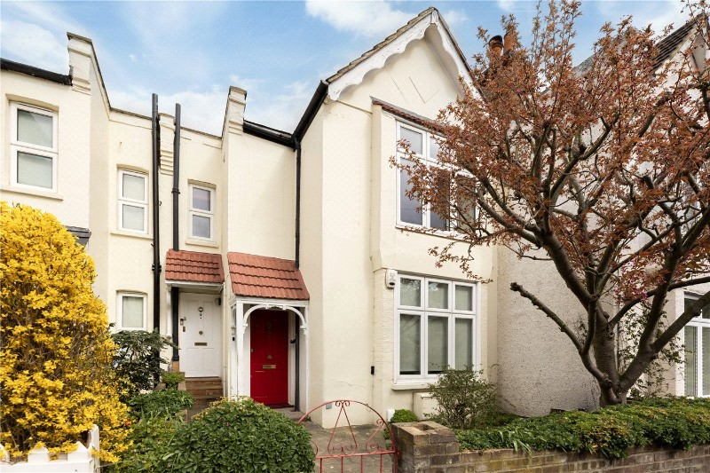 Delamere Road, London, SW20
