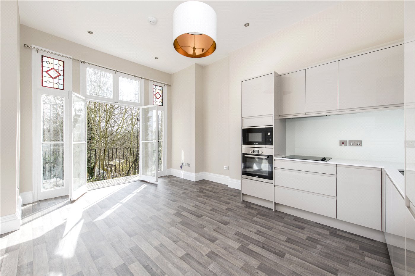 Kitchen/ Reception