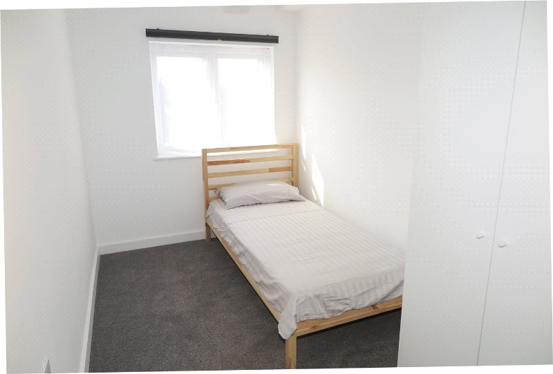 West Street, Farnham, GU9