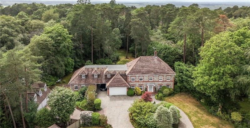 Kestrel Close, Ewshot, Farnham, GU10