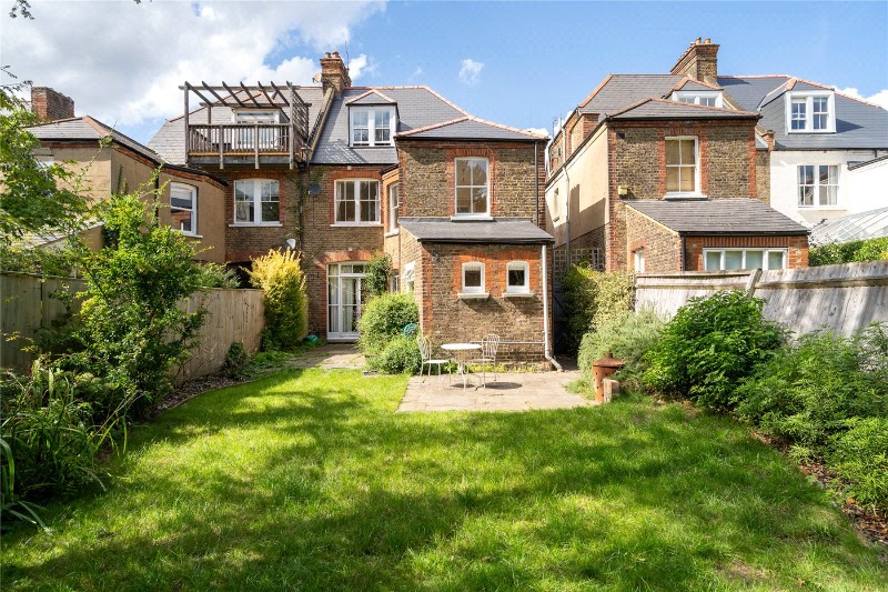 Killieser Avenue, London, SW2