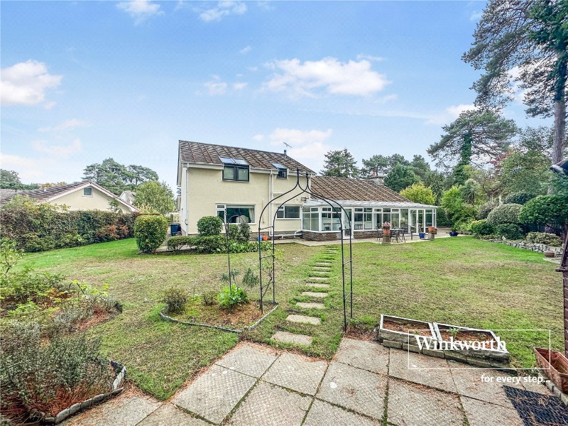 Old Pines Close, Ferndown, Dorset, BH22
