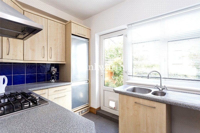 Alexandra Park Road, London, N22