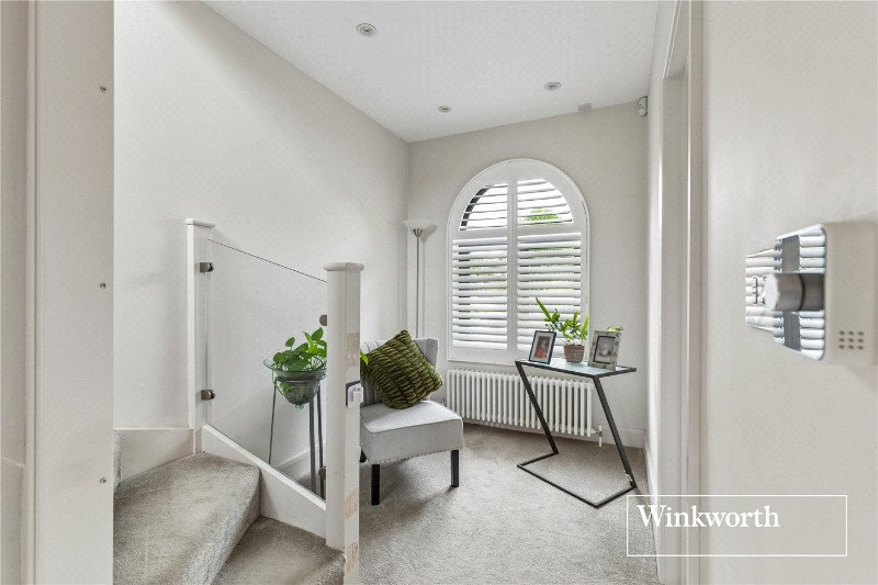 Beechwood Avenue, Finchley, London, N3