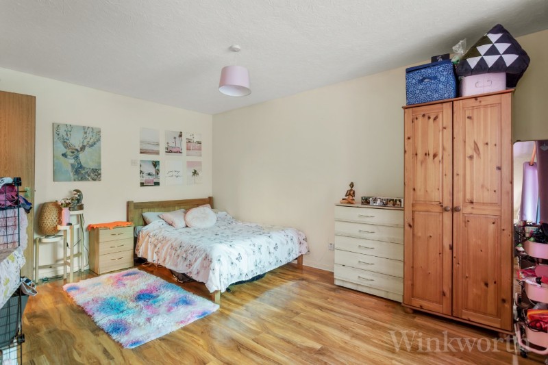 Sterling Gardens, London, SE14