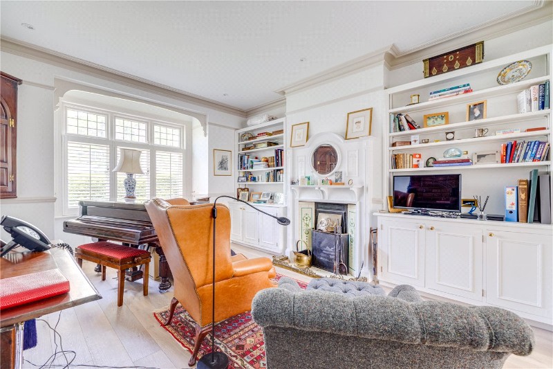Daisy Lane, London, SW6