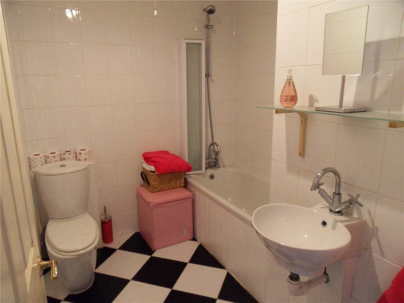 Hatton Gardens, Newark, NG24