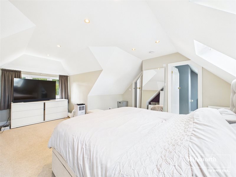 Oak Tree Road, Tilehurst, Reading, Berkshire, RG31
