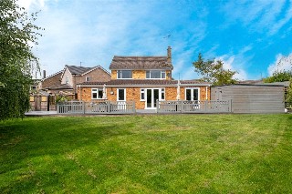 Godwin Close, Bourne, Lincolnshire, PE10