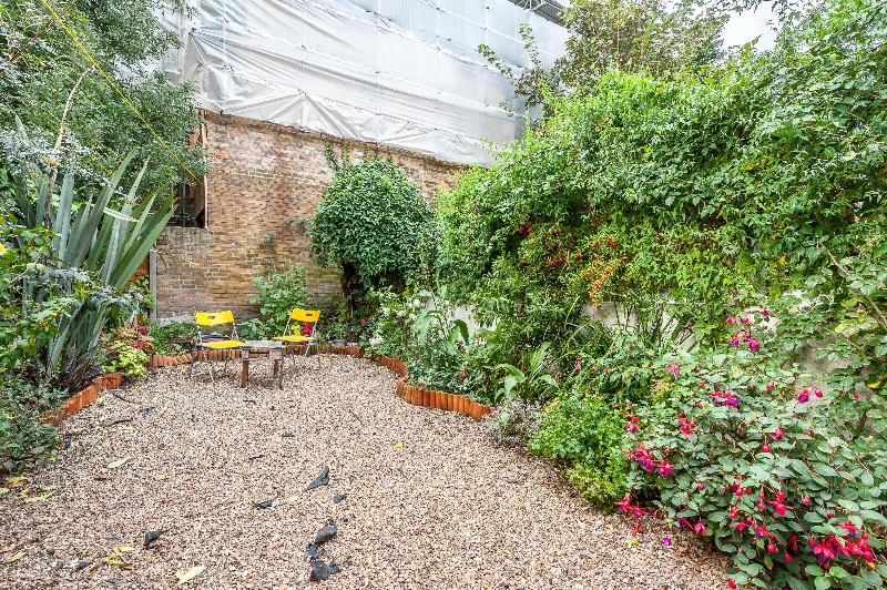 Meadow Road, London, UK, SW8