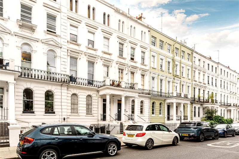 Elgin Crescent, London, W11