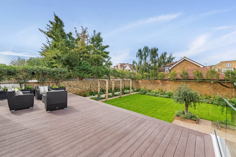 Castelnau, Barnes, London, SW13