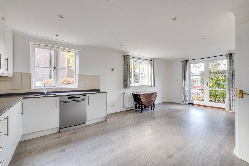 Brompton Park Crescent, London, SW6