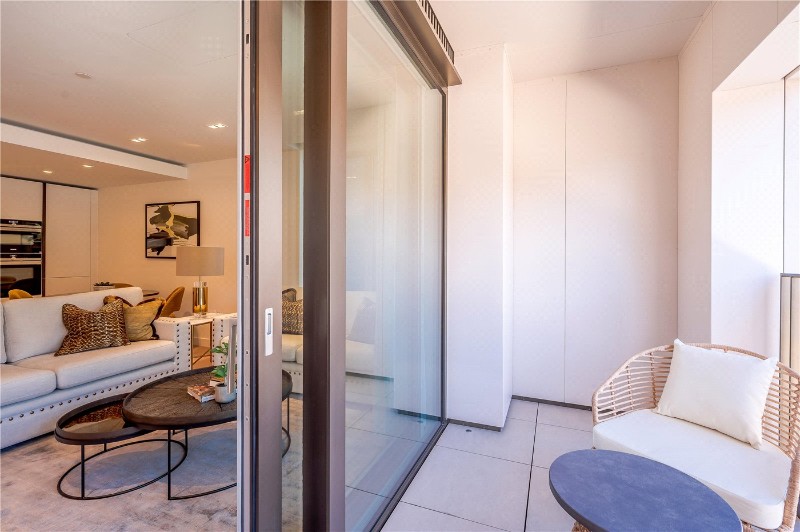 Garrett Mansions, Edgware Road, London, W2