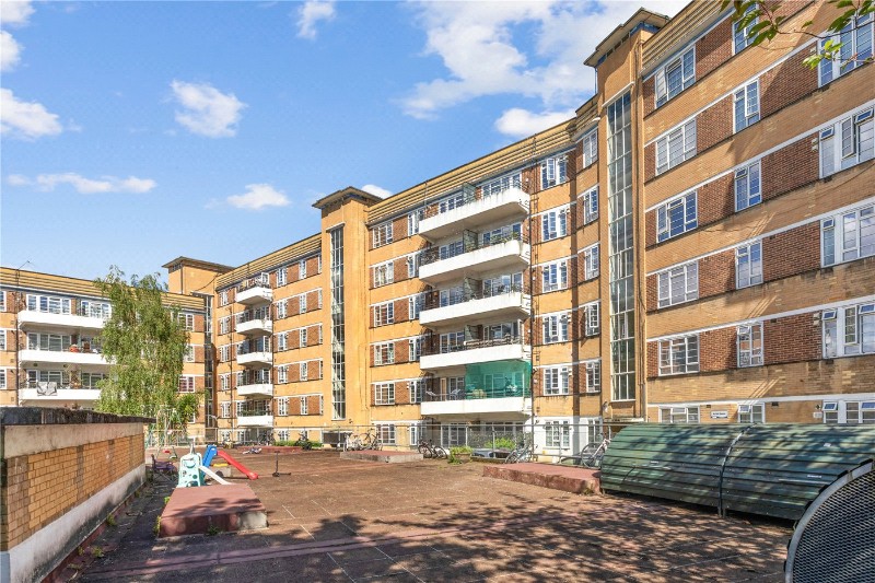 Brixton Hill, London, SW2
