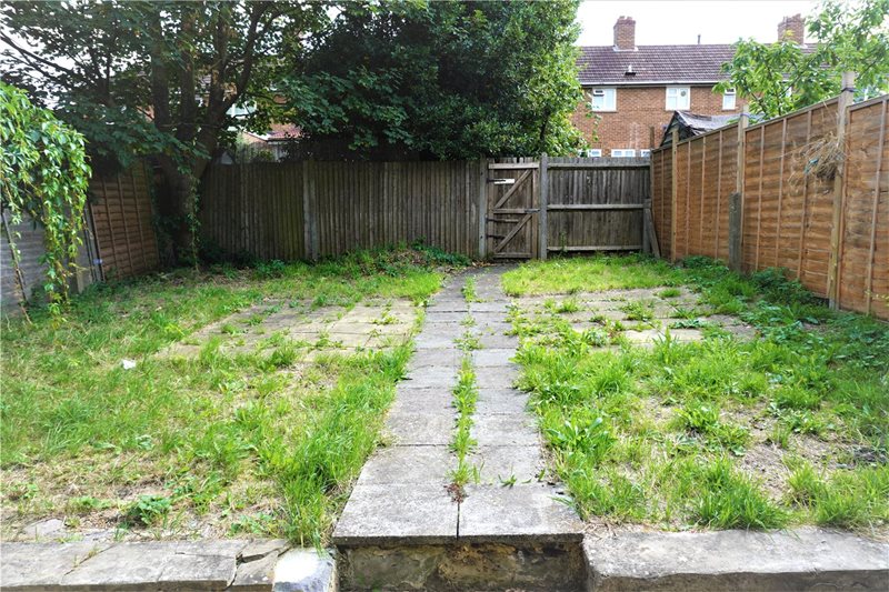 Addison Gardens, Surbiton, KT5