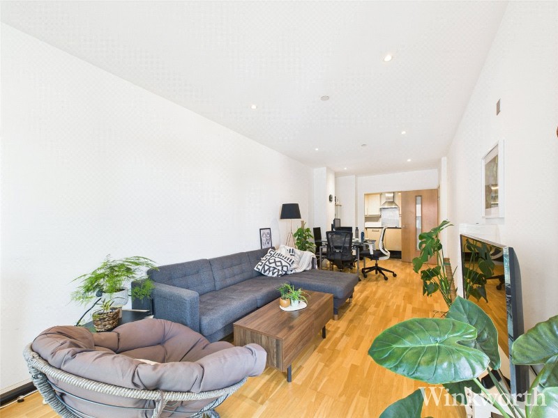 Uxbridge Road, London, UK, W5