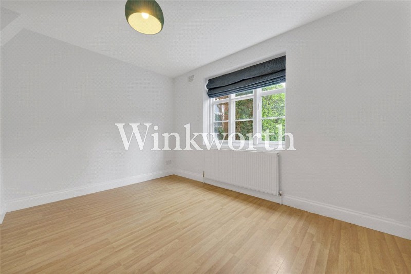 Addison Way, London, NW11
