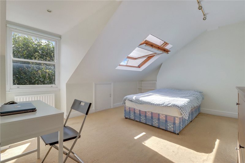 Sutherland Avenue, London, W9