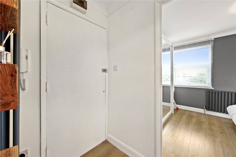 Edmeston Close, London, E9