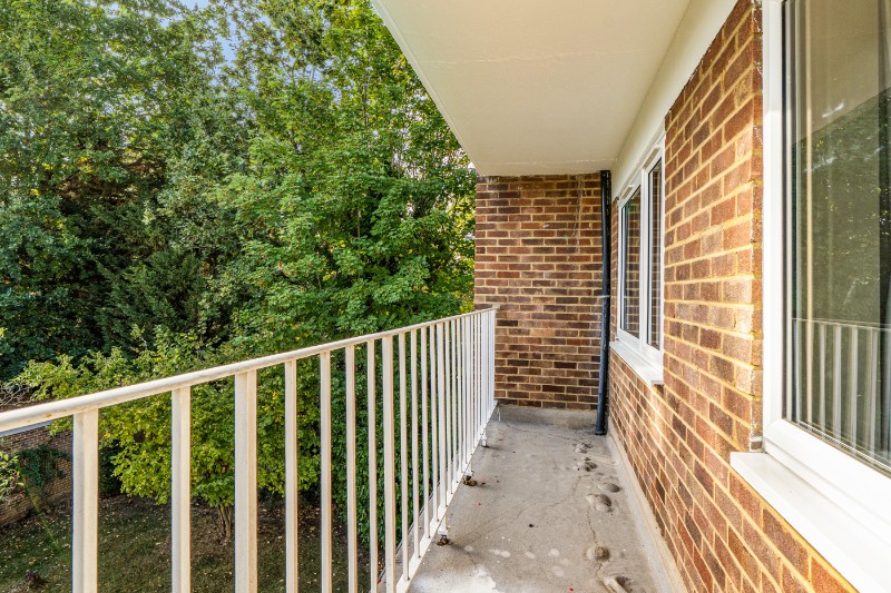 Foxgrove Road, Beckenham, BR3