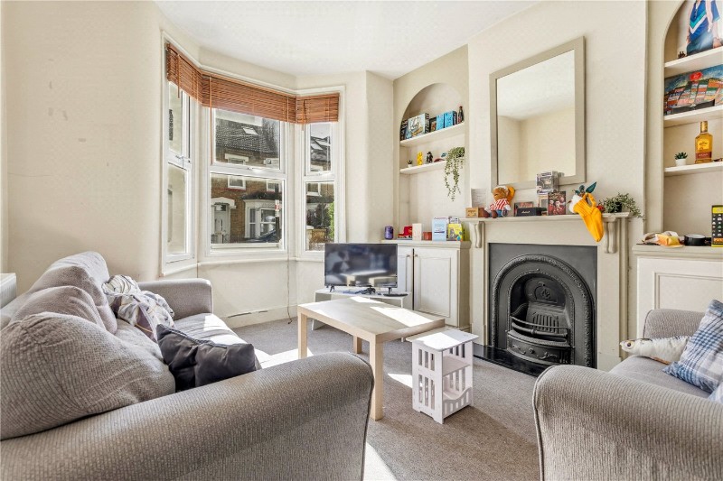 Graveney Road, London, SW17