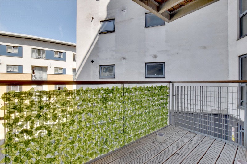 Tarves Way, London, SE10