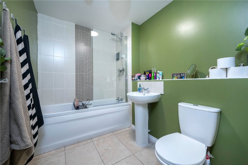 Hexham Avenue, Bourne, Lincolnshire, PE10