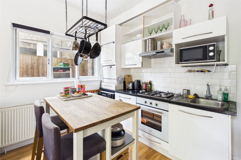 Hailsham Avenue, London, SW2