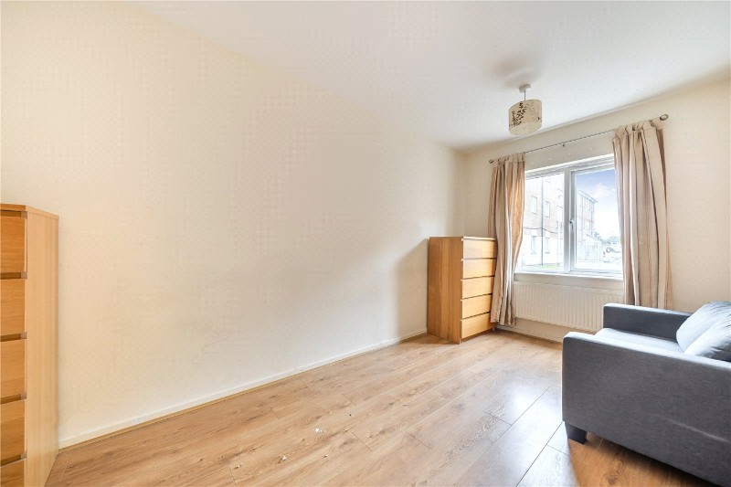 Quarles Park Road, Romford, RM6