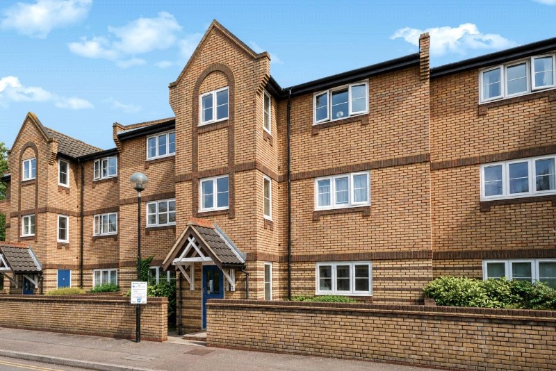 Kiver Road, London, N19