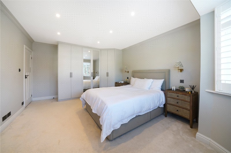 Dickerage Road, Kingston upon Thames, KT1
