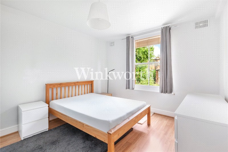 Lausanne Road, London, Flat 2., N8